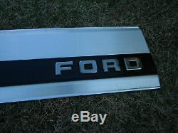 Ford 1992-1996 F-150 F-250 Aluminum Tailgate Trim Panel Black Reflector